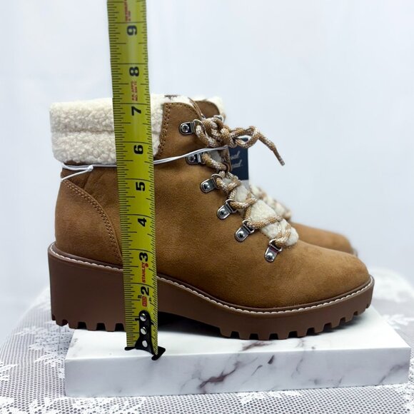 Universal Thread Women's Leah Sherpa Hiker Boots NWT chunky - Picture 9 of 10